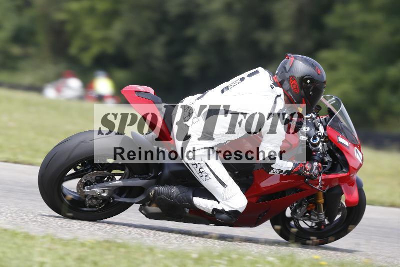 /25 10.06.2025 MaxRacing ADR/Gruppe gruen/76